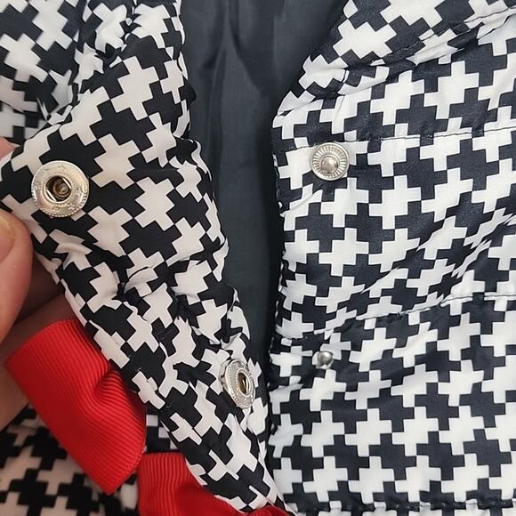 Kids Headquarters Black and White Peplum Puffer Vest, 3T - Picture 4 of 8